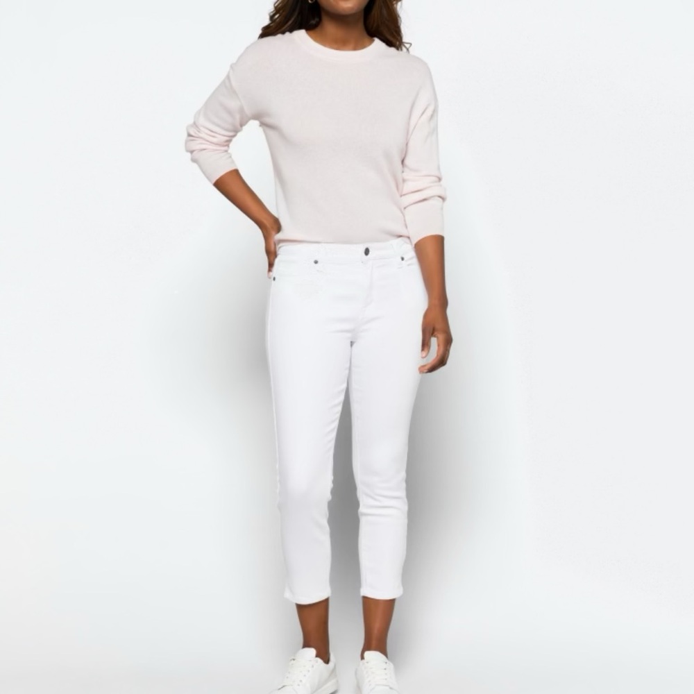 Elegant White Cropped Women's Jeans